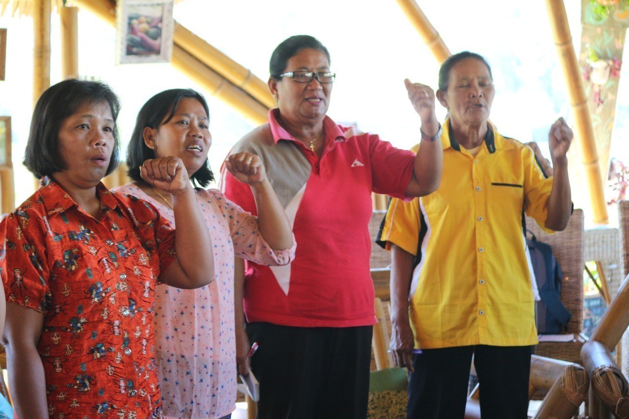  Desa  Membangun Bersama Perempuan  Poso mosintuwu com