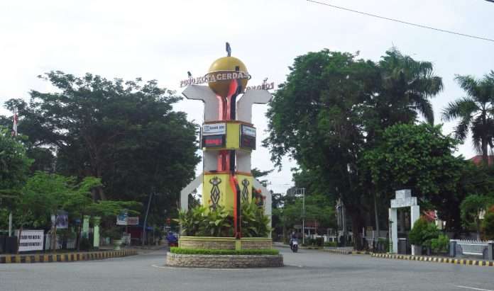 Tugu Jam Kota Poso